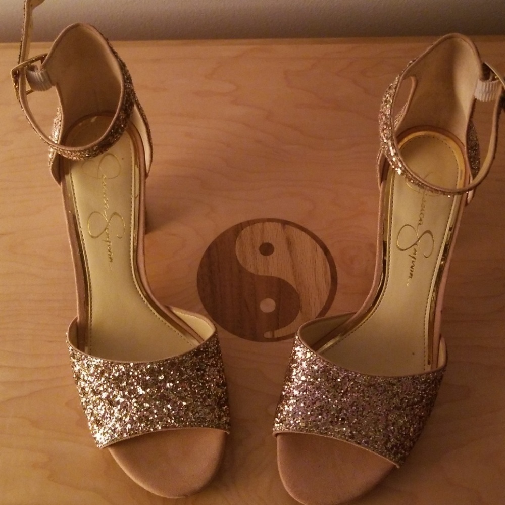 Rose color glitter sandal with 3 1/2in heel